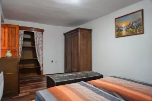 ložnice s dvojlůžkem