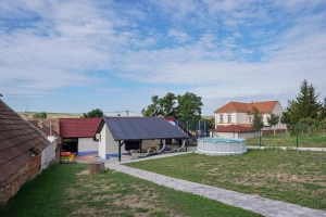 oplocená zahrada chalupy Hýsly
