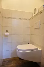 samostatné WC