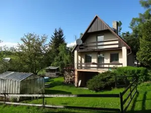Chata Harrachov u Rýmařova nabízí ubytování pro 4 až 6 osob