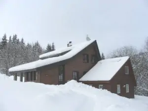 Zima u chaty Ratiboř