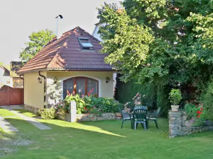 chata Lomnice nad Lužnicí nabízí pěkné ubytování pro 4 až 5 osob