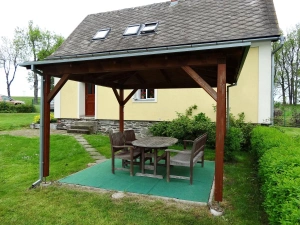 pergola s venkovním posezením