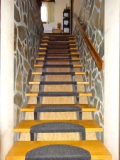 schodiště do podkroví