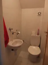 samostatné WC - v chalupě jsou k dispozici 4 samostatná WC