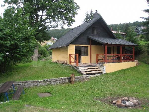 Pohled na chatu Čenkovice