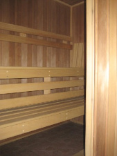 V suterénu chaty se nachází sauna