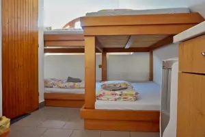 podkrovní pokojík - 2 patrové postele