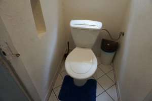 samostatné WC