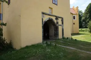 brána do zámku