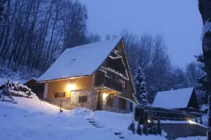 chata Benecko v zimě