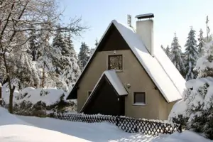 Chata Vlachovice v zimě
