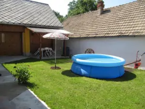 Zahradní bazén (průměr 3 m)