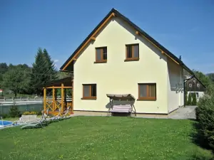 rekreační dům Bělá pod Pradědem - Adlolfovice je novostavou z roku 2011