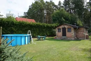 od roku 2019 je u chaty Vojníkov k dispozici nový bazén (průměr 3,6 m, hloubka 1,2 m)