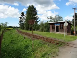 obcí Amalín projíždí úzkorozchodná železnice Třemešná ve Slezsku - Osoblaha, která je krásným výletním tipem pro Vaši dovolenou