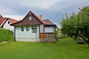 chata Nová Hlína nabízí pronájem pro 2 až 4 osoby